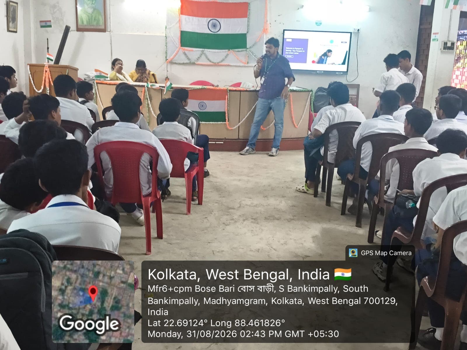 Addhyan Academy students and mentors
