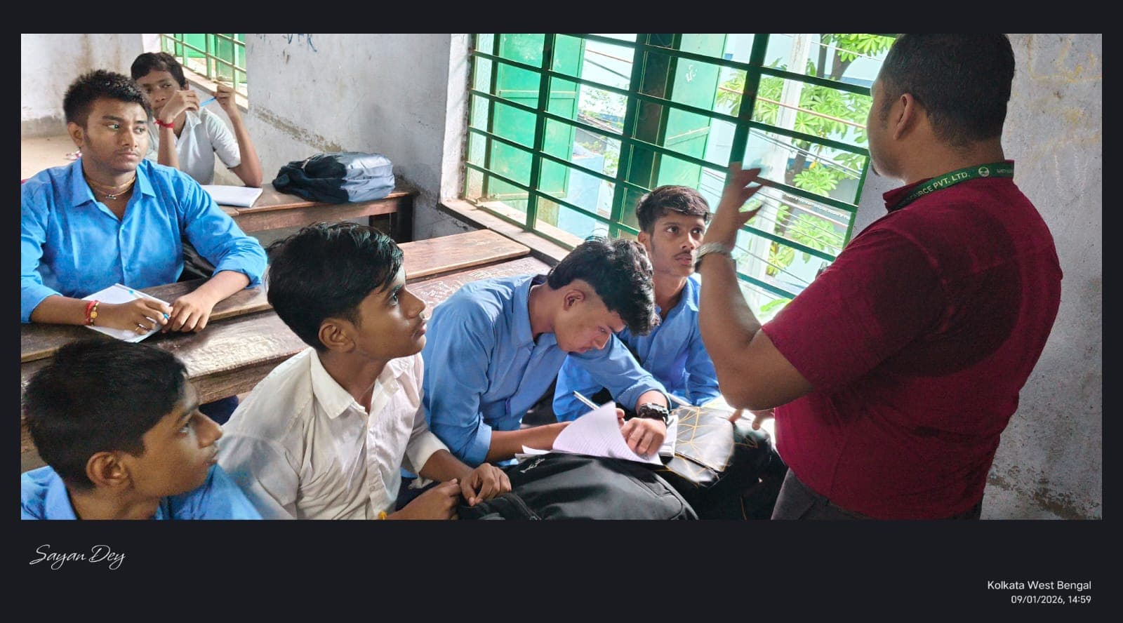 Addhyan Academy students and mentors