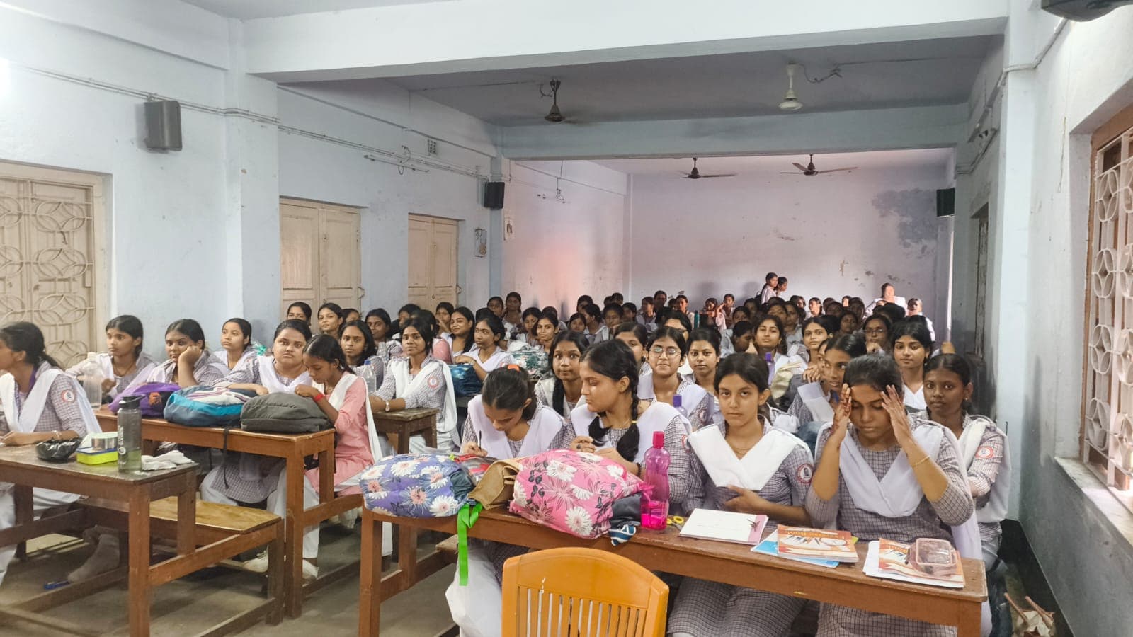 Addhyan Academy students and mentors