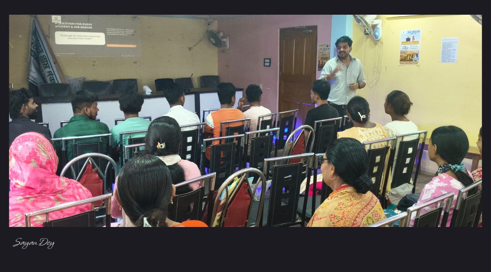 Addhyan Academy students and mentors
