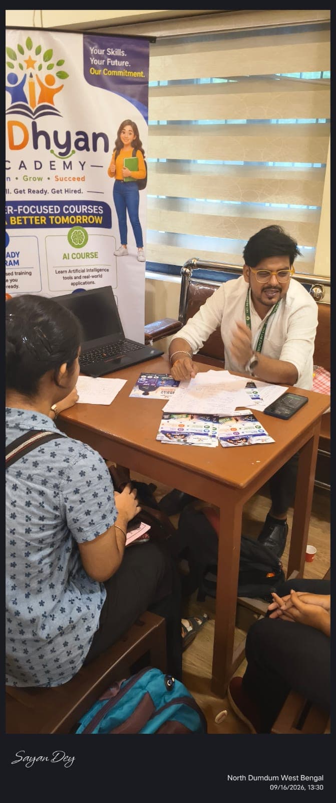 Addhyan Academy students and mentors