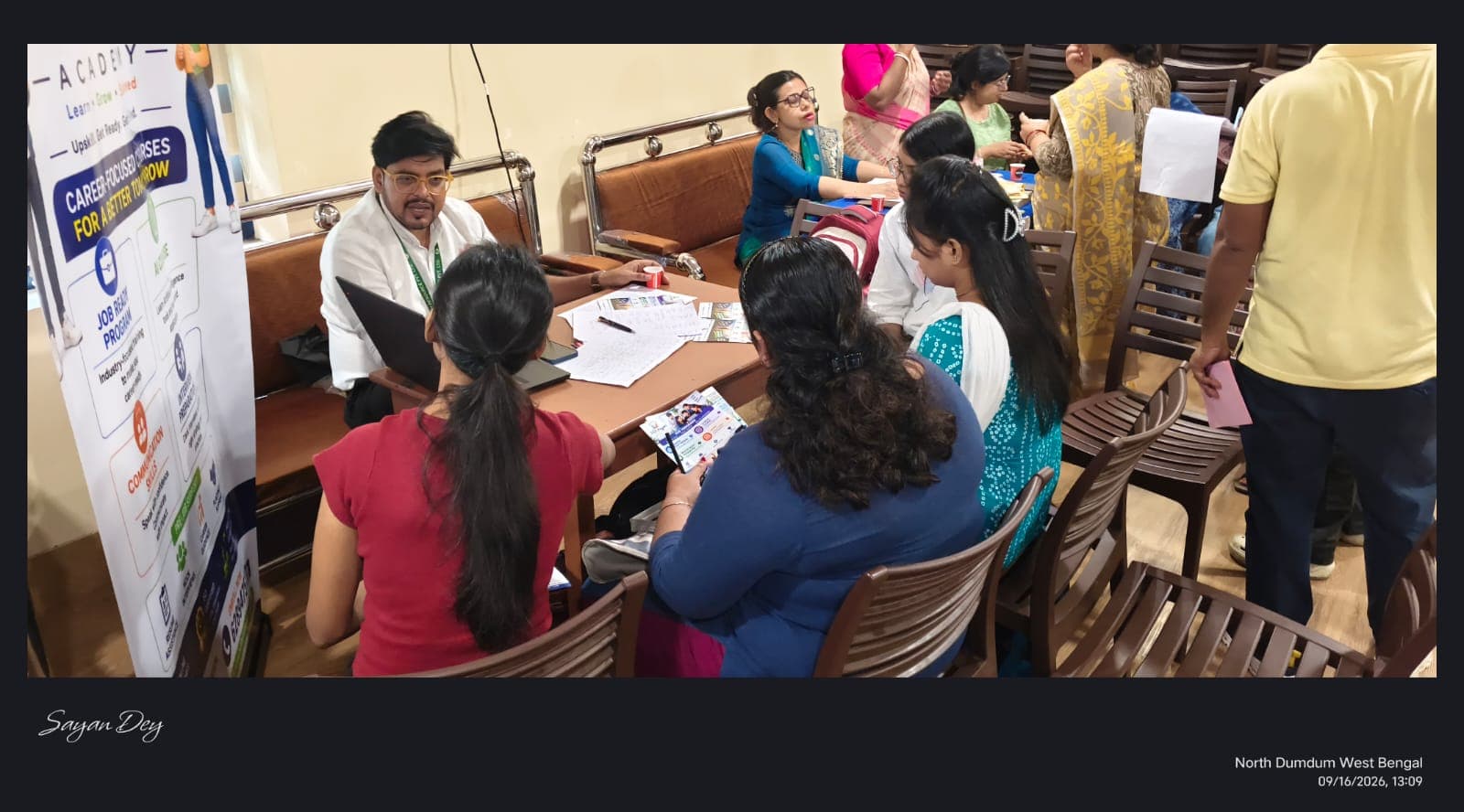 Addhyan Academy students and mentors