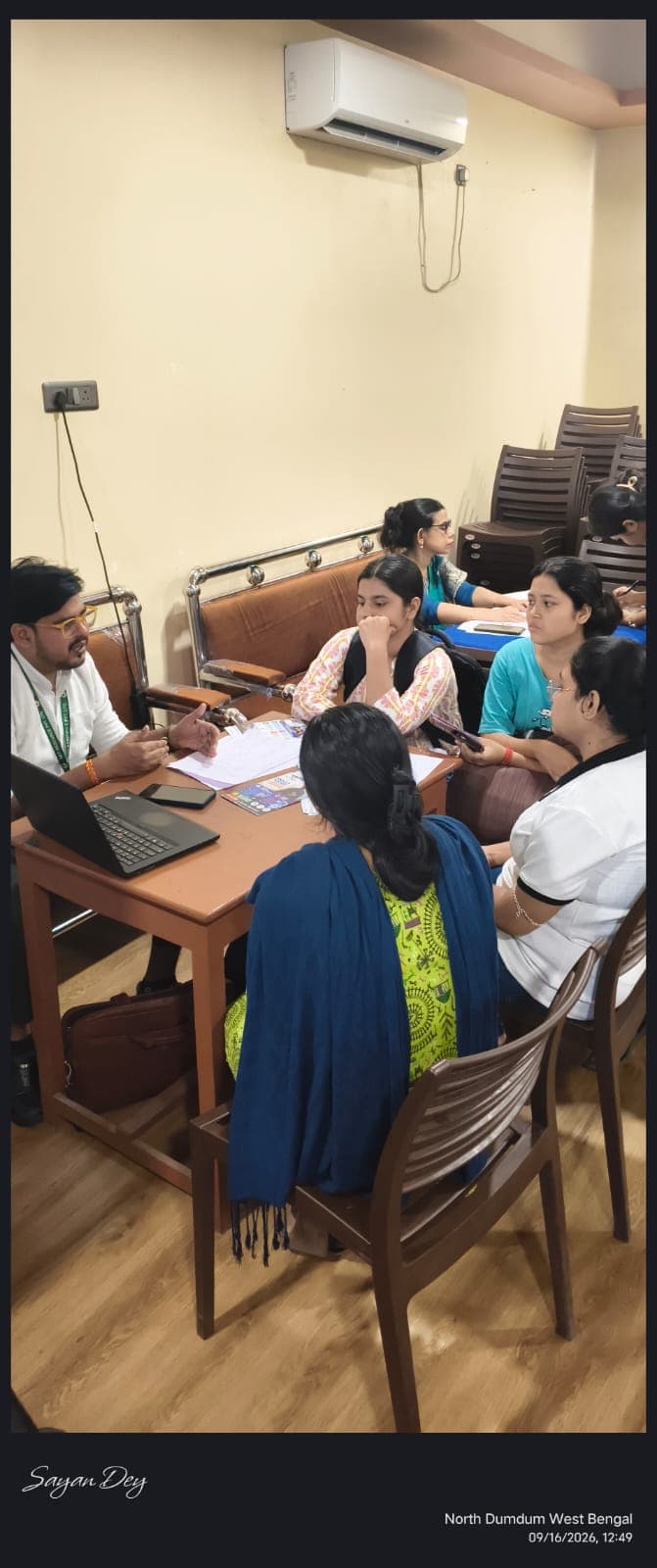 Addhyan Academy students and mentors